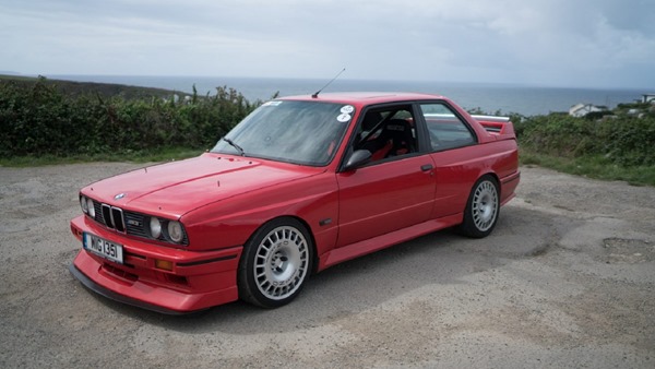 modified-BMW-E30-M3