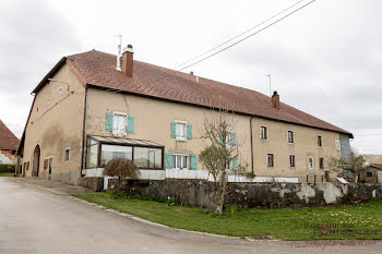 maison à Sainte-Colombe-sur-Seine (25)