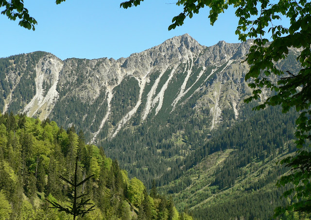 Ostrachtal Hintersteinertal Tour Hindelang Hinterstein Giebelhaus Schwarzenberghütte Allgäu primapage