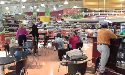 La Comer, Libramiento José Manuel Zavala, La Lejona, 37765 San Miguel de Allende, Gto., México, Hipermercado | GTO