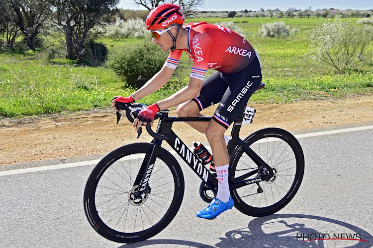 Profrenner Warren Barguil wordt tweede in duatlon met 3000 hoogtemeters in Réunion