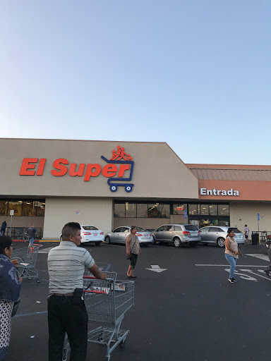 Grocery Store «El Super», reviews and photos, 3211 Firestone Blvd, South Gate, CA 90280, USA