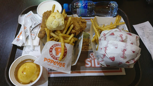 Popeyes® Louisiana Kitchen, Bin Hendi Tower - Al Mussallah Rd - Dubai - United Arab Emirates, Chicken Restaurant, state Dubai