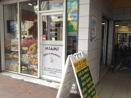 105 SE 2nd St, Miami, FL 33131, USA