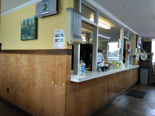 Restaurant «Burger & Shake III», reviews and photos, 1730 Cleveland Hwy, Gainesville, GA 30501, USA