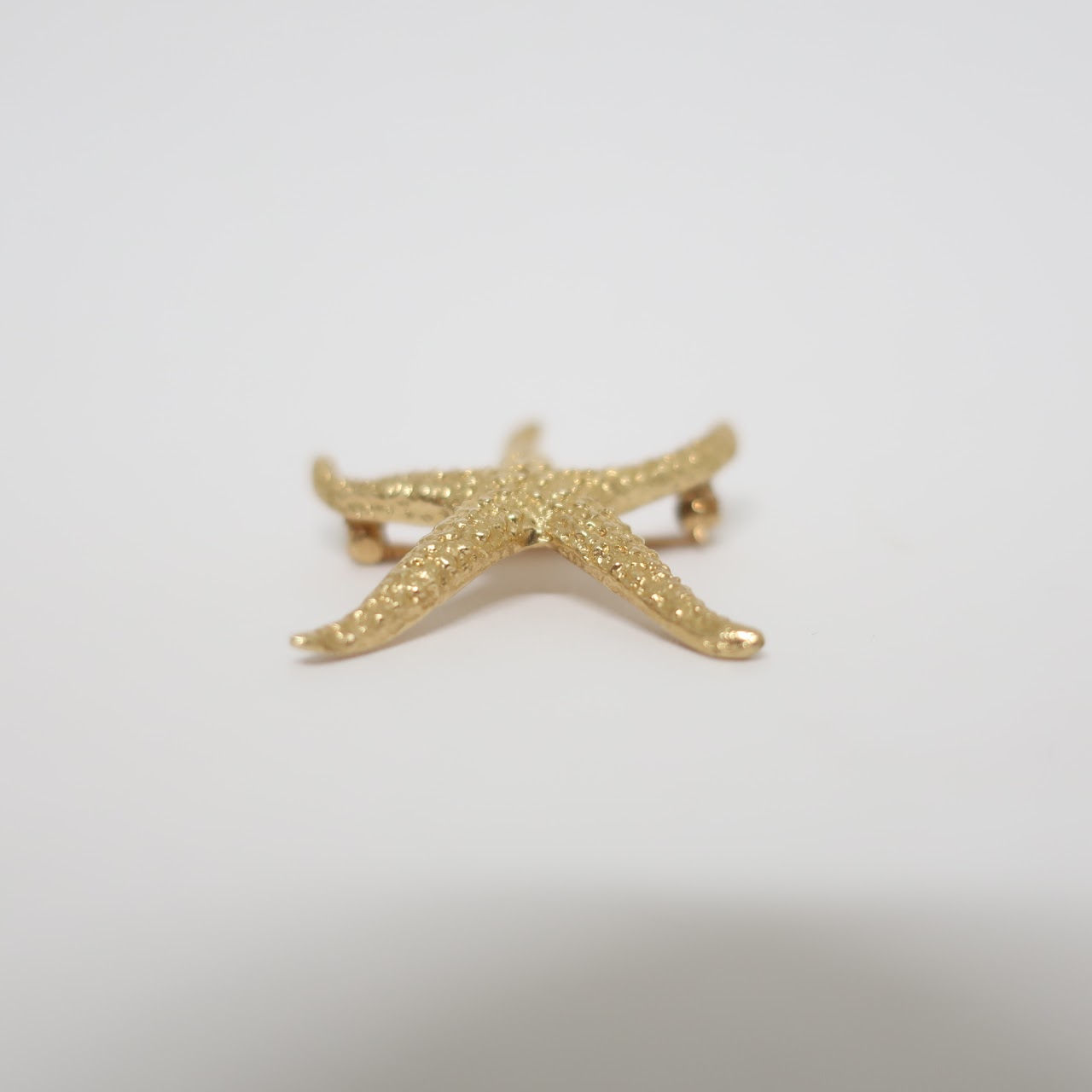 14K Gold Starfish Brooch