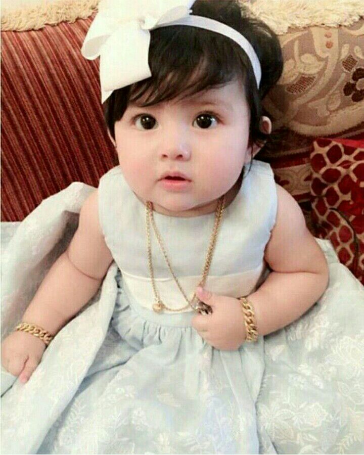 COMEL TERLAMPAU!! 7 Foto Comel Aisyah Baby Che Ta Semasa Bercuti Di