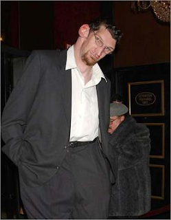 Matthew McGrory Net Worth, Age, Wiki, Biography, Height, Dating, Family, Career