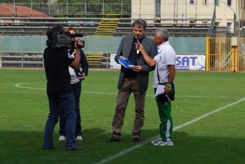 defibrillatore semiautomatico - Avezzano Calcio