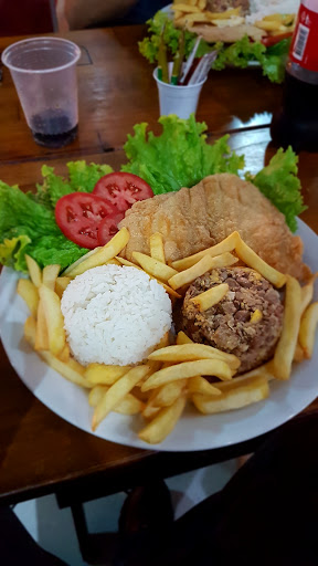 Mau Mau Lanches, R. João Modesto, 20 - Centro, Lavras - MG, 37200-000, Brasil, Loja_de_sanduíches, estado Minas Gerais