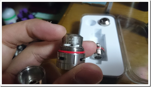 DSC 1112 thumb%25255B3%25255D - 【RTA】最大140W対応の上級者向け爆煙トリプルトップフィルRTA「Smkon Triangle Top Filling 4.2ml RBA Tank」レビュー！