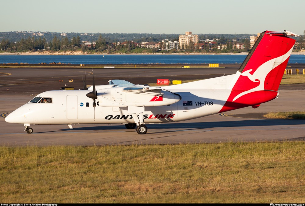 파일:external/img.planespotters.net/vh-tqs-qantaslink-de-havilland-canada-dhc-8-202-dash-8_PlanespottersNet_690224.jpg