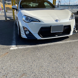 86