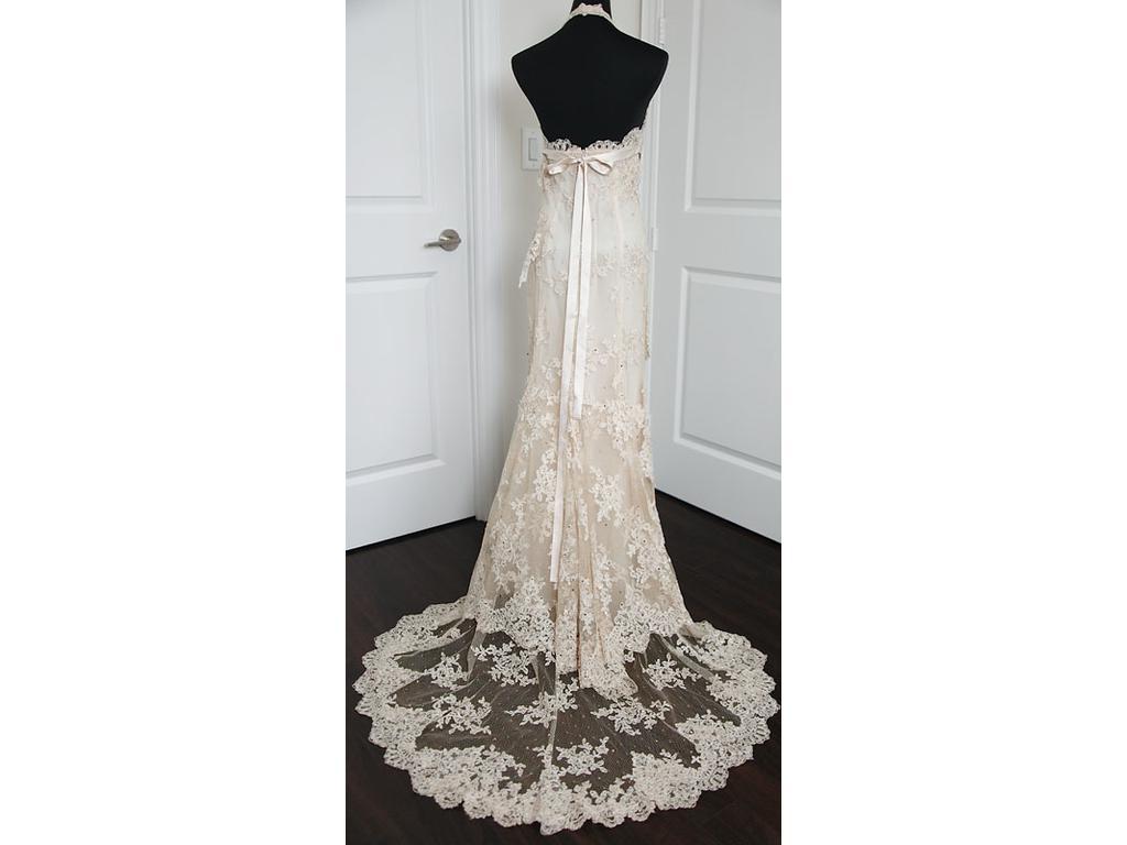 4   Used Wedding Dresses