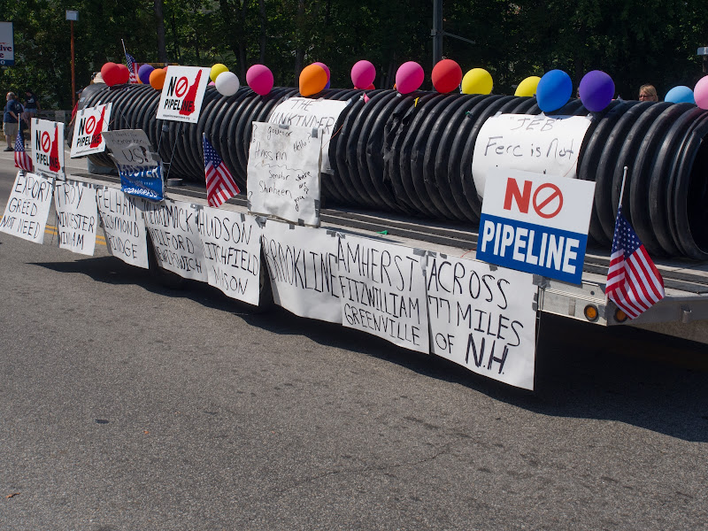 Pipeline protesters at Labor Day Parade