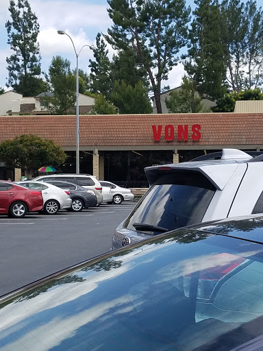 Grocery Store «Vons», reviews and photos, 780 N Brea Blvd, Brea, CA 92821, USA