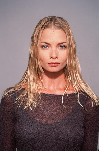 Jaime Pressly Profile Pics Dp Images