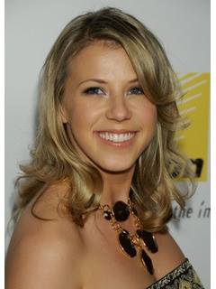 Jodie Sweetin Profile Pics Dp Images