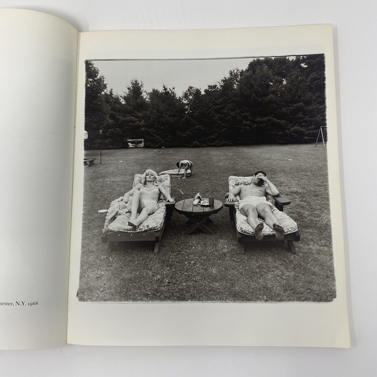 Diane Arbus: An Aperture Monograph 1st Paperback Edition