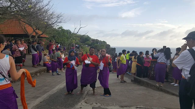 Tarian Kecak Bali di Pura Uluwatu Bali