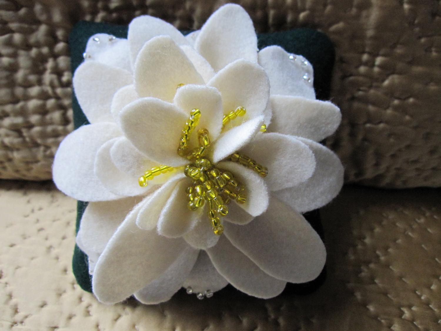 Wedding Ring Pillow Green Yellow Ivory Water Lily Flower