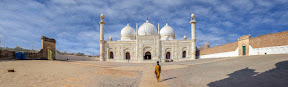 Panoramic view of Abbasi Masjid, Derawar