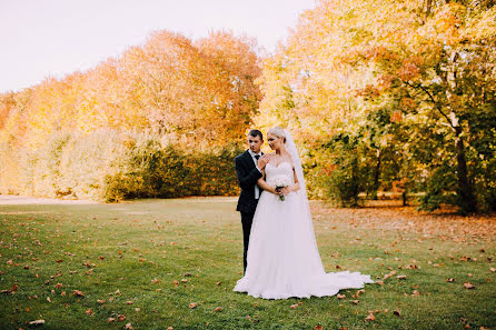 Fotógrafo de casamento Anna Kabasina (annkabasina). Foto de 22 de janeiro 2016