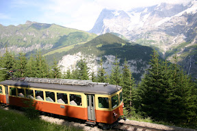 The train to Mürren