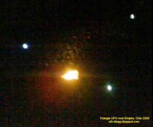 Triangle Ufo Over Empire Ohio 2008