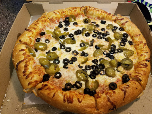 Pizza Restaurant «Queens Pizza & Subs», reviews and photos, 2505 Carroll St, Greensboro, NC 27408, USA