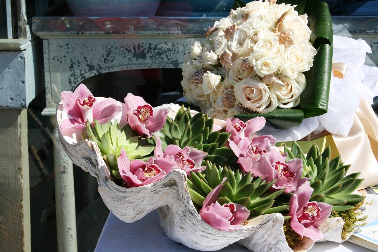 tropical wedding centerpieces