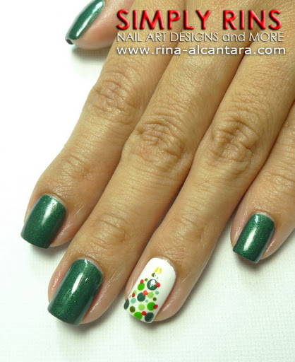 Nail%252520Art%252520Christmas%252520Tree%252520ala%252520Polka%252520Dots%25252002.JPG