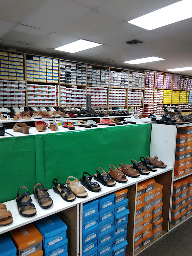 Shoe Store «Alicia Shoes», reviews and photos, 130 W 24th St C, Hialeah, FL 33010, USA
