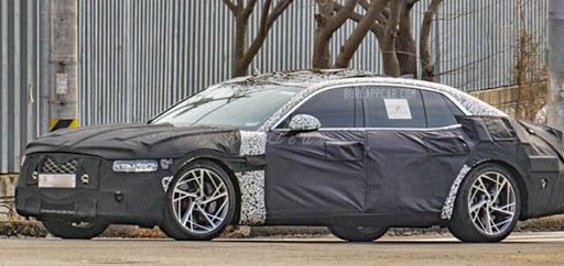 2022 Genesis G90: new spy shots... - BurlappCar