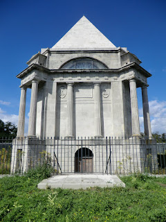 CIMG3521 Darnley Mausoleum