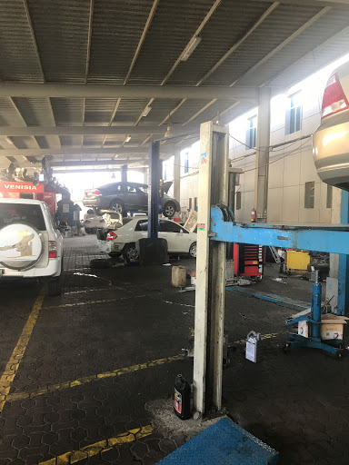 Venisia Car Repair Garage Car Repair And Maintenance In Al Ain