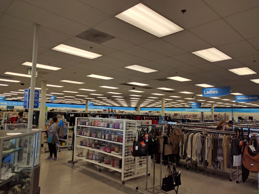 Clothing Store «Ross Dress for Less», reviews and photos, 1601 Willow Lawn Dr, Richmond, VA 23230, USA