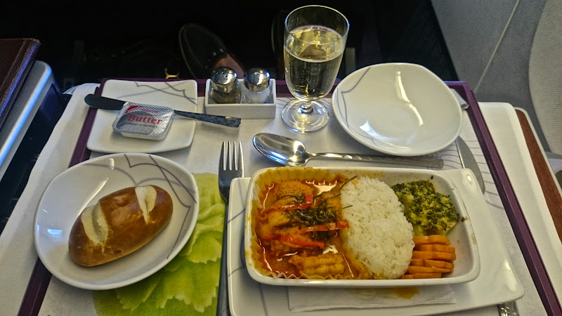 DSC 0237 - REVIEW - Thai Airways : Business Class - Bangkok to Bali Denpasar (B772)