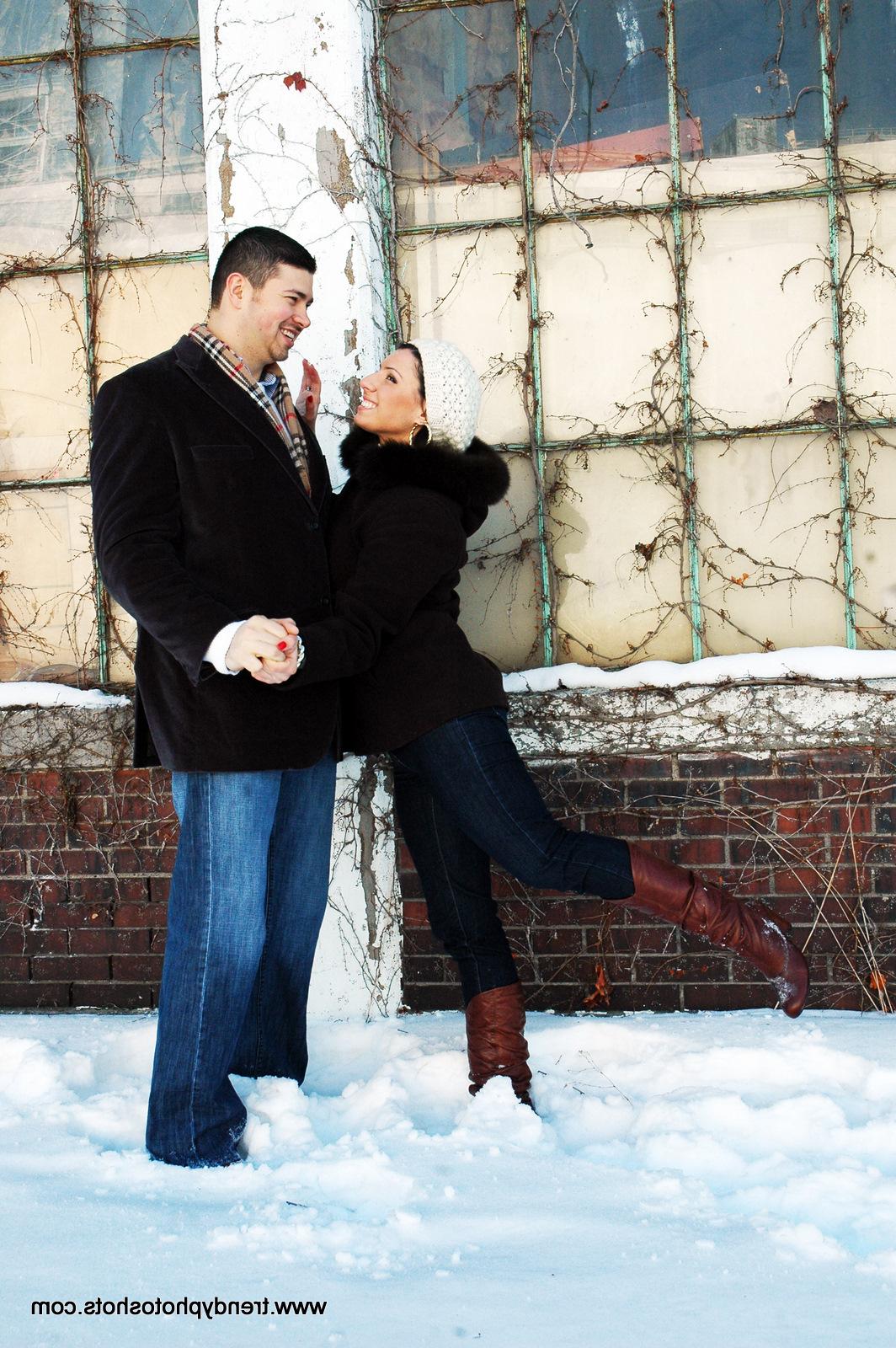 Book a Winter Wonderland Session: ??????? 1  8  10