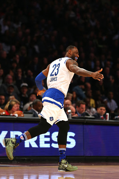 King James Wears Nike LeBron 13 in 2016 NBA AllStar Game