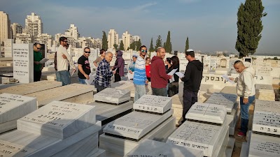 Photos of דלתות רשפים
