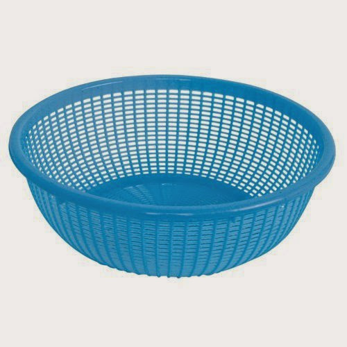  Excellanté 8-Inch Plastic Wash Basket