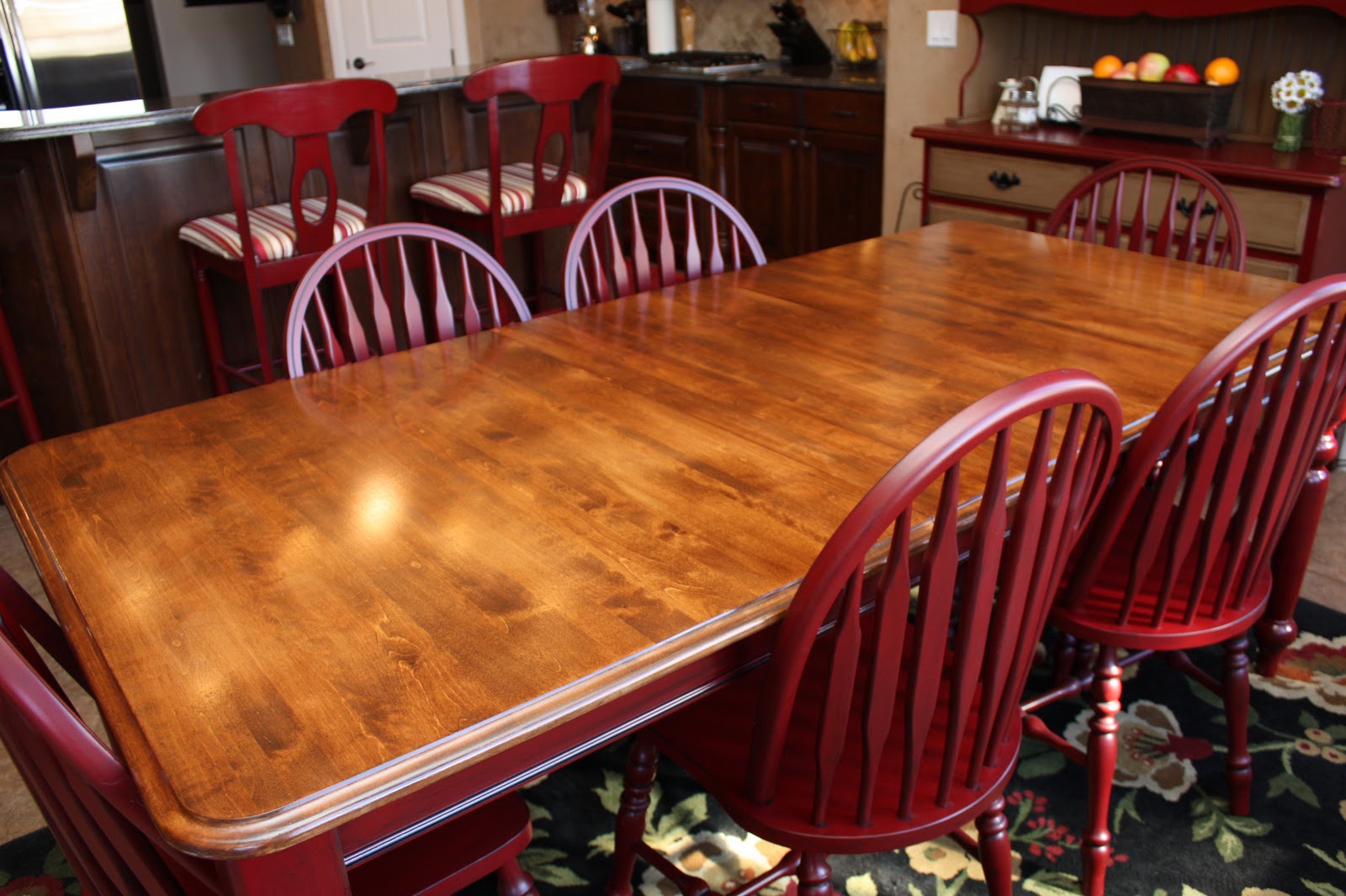 Doubletake Decor: New Red Table & Chairs