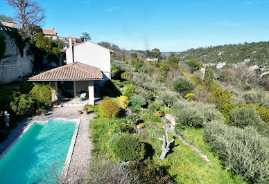 Maison avec piscine et terrasse 13