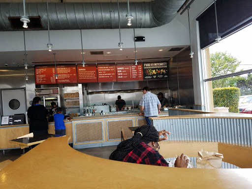 Mexican Restaurant «Chipotle Mexican Grill», reviews and photos, 307 N Sepulveda Blvd, El Segundo, CA 90245, USA