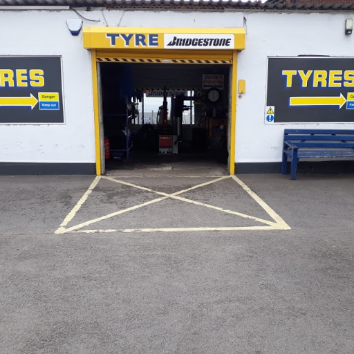 J & S Tyres