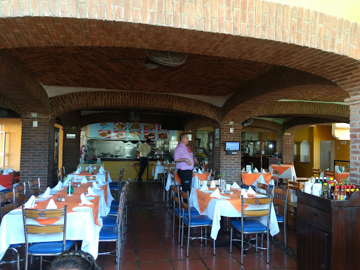 Capitan Mantarraya, Avenida 333, El Toro, 48300 Puerto Vallarta, Jal., México, Restaurante de comida para llevar | JAL