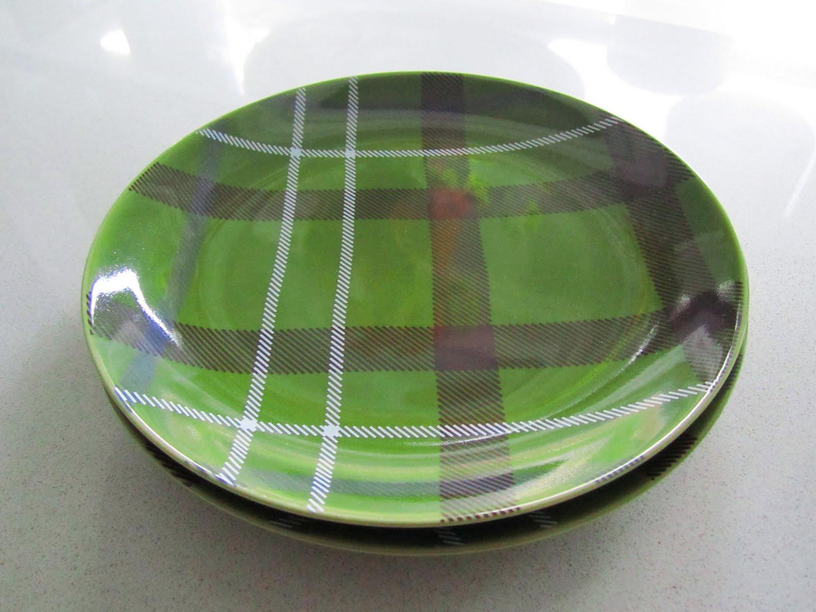 Crate and Barrel - Plaid Plate