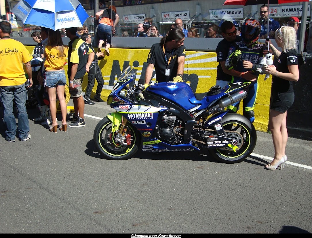 24 h du mans hihihihi  DSC05241