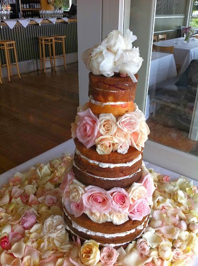 Photos of Peninsula Cake Art - Wedding Cakes